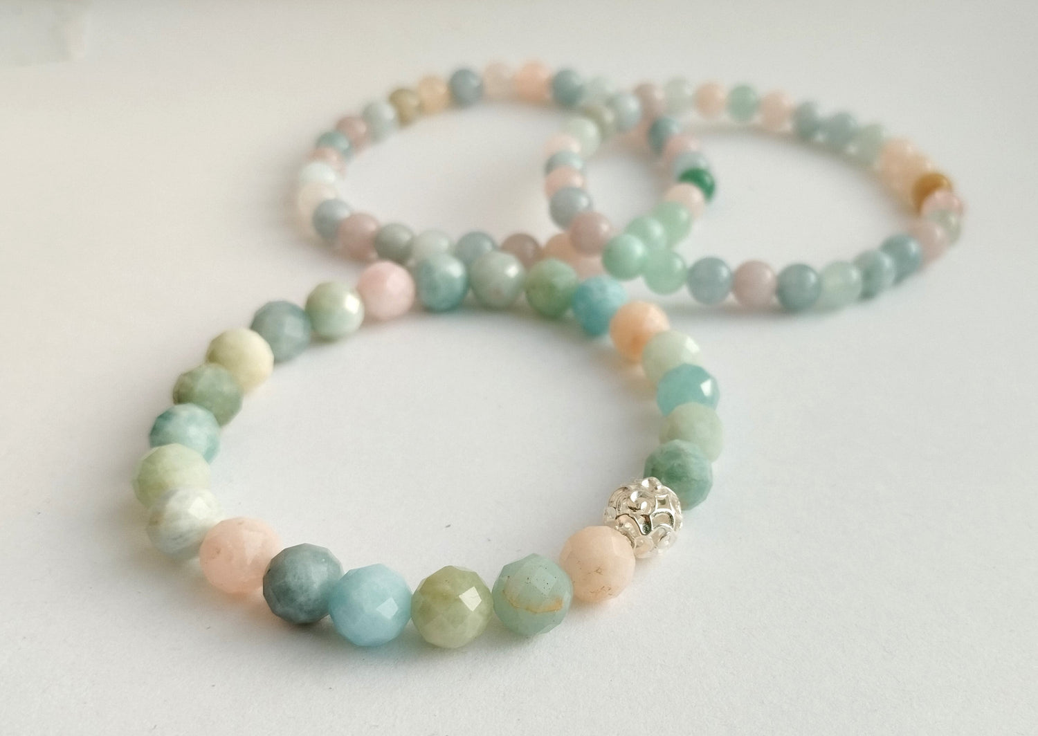 Natūralių akmenukų papuošalai