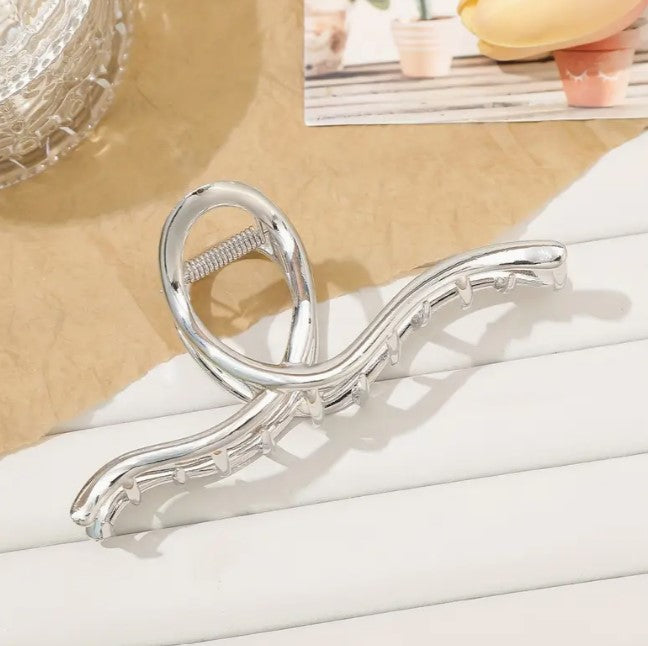 METALINĖS ŽNYPLĖS MARGO