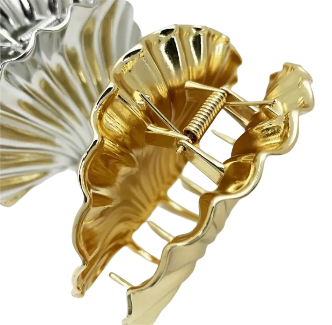 DIDELIS PLAUKŲ SEGTUKAS MOON